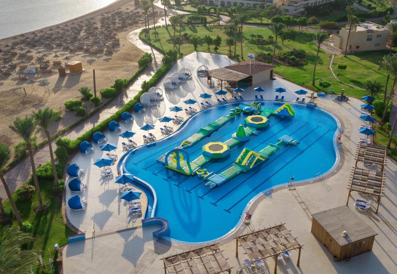 Rezort Cleopatra Luxury Makadi Bay 5*