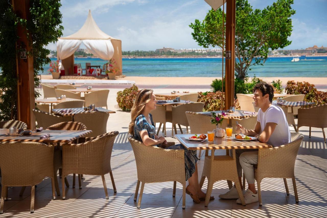 Rezort Cleopatra Luxury Makadi Bay 5*